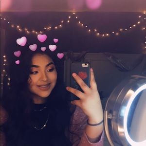 Meet your Posher, Andrea